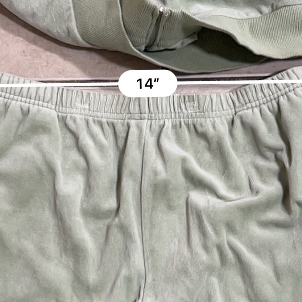 Brownstone Studio Petites Sage Green Velour Tracksuit Set Size PM Jacket & Pants - Picture 6 of 6